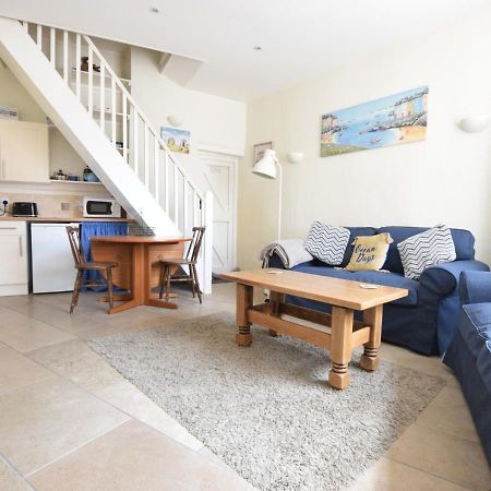 Carolines Cottage スワネージ エクステリア 写真